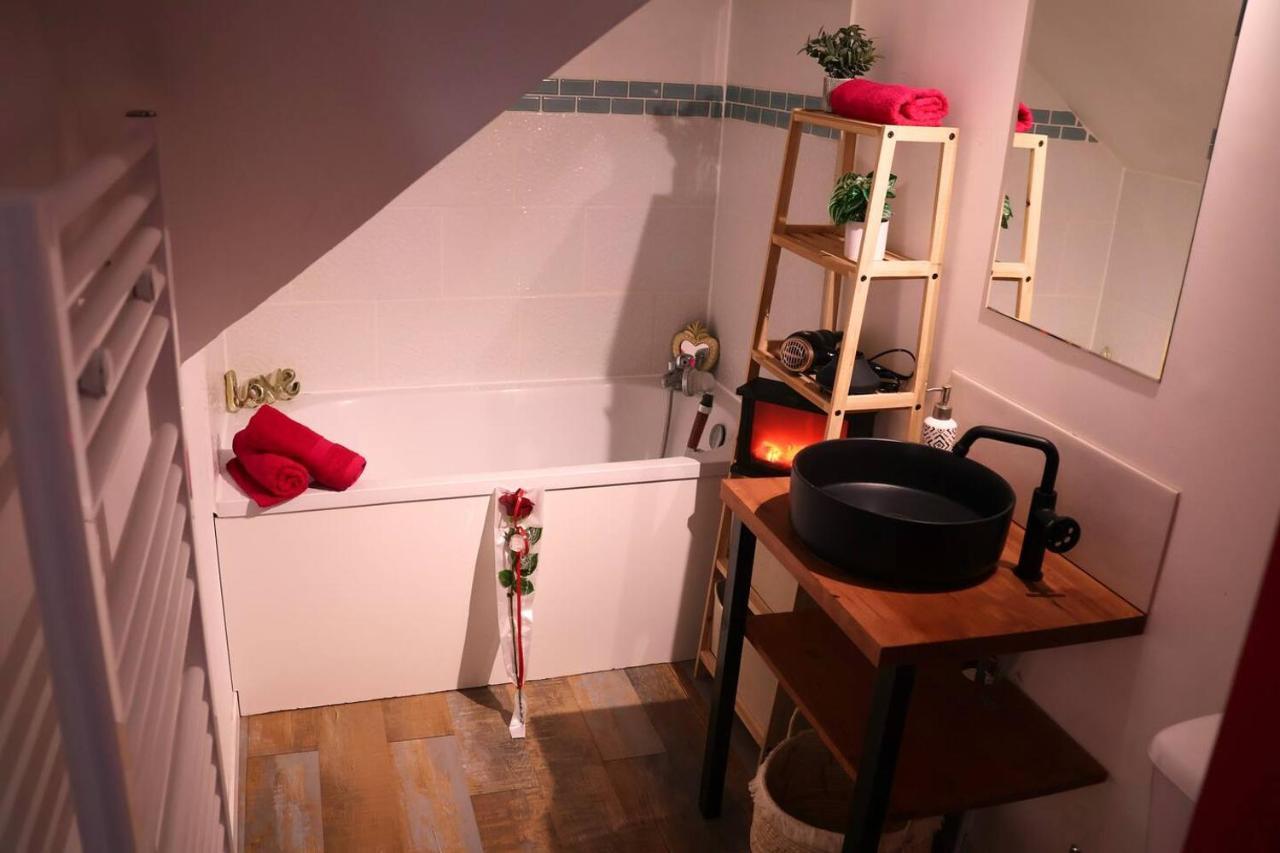 Romantic Studio Eve - Proche Gare - Netflix - Wifi Amiens Esterno foto