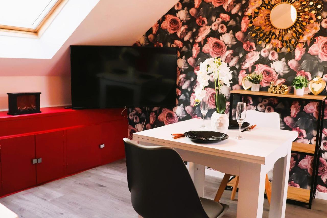 Romantic Studio Eve - Proche Gare - Netflix - Wifi Amiens Esterno foto